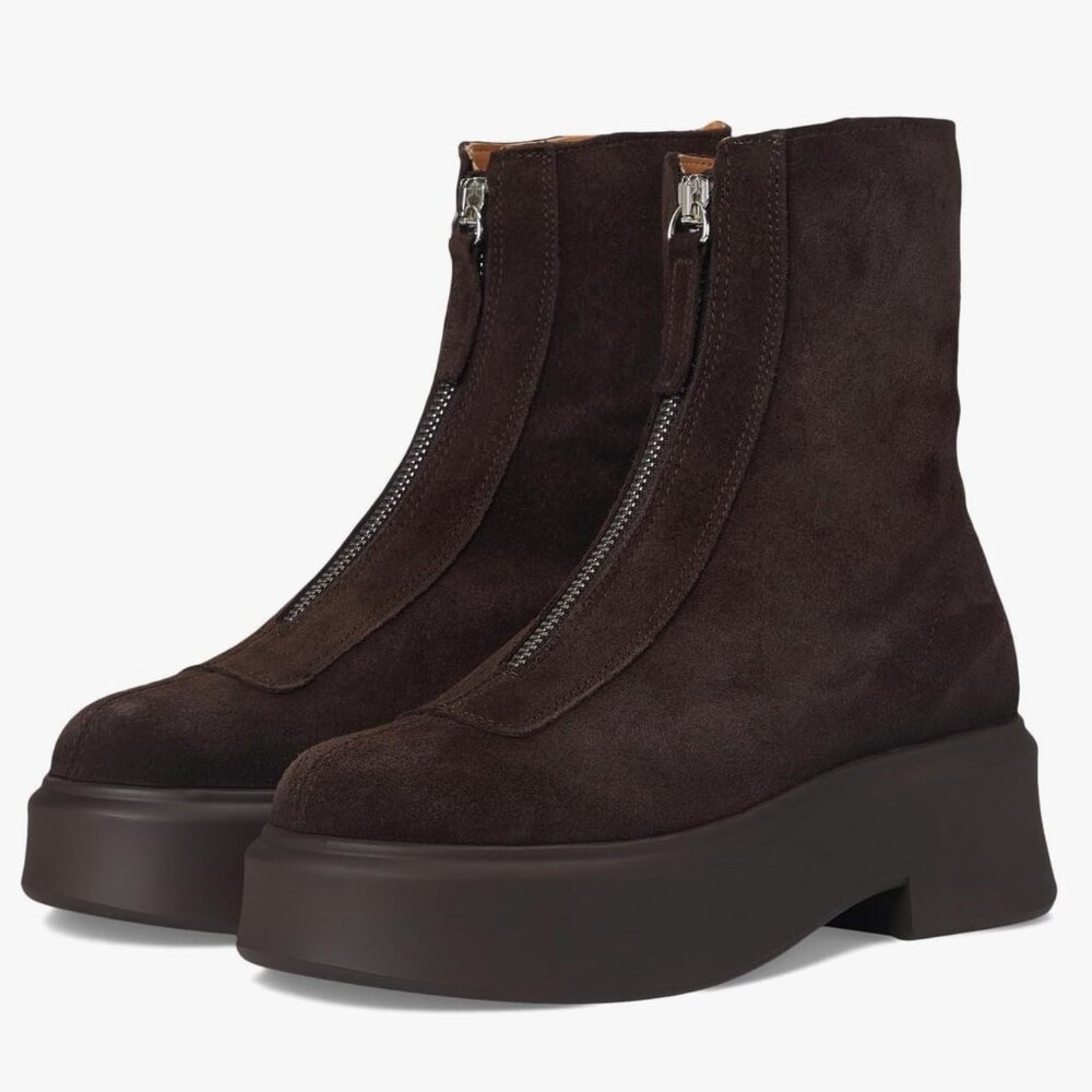 Steve Madden, size 8.5, Brown suede Jones boots